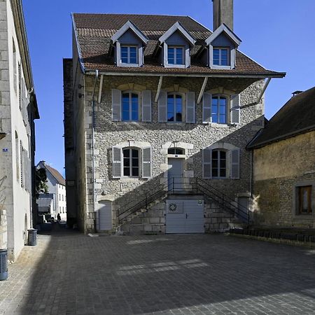 Hotel Chambre Petrole Aux Muses Ornans Exterior foto